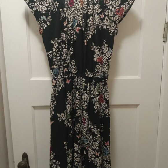 Black Dress with Floral and Butterfly Pattern - Picture 2 of 5